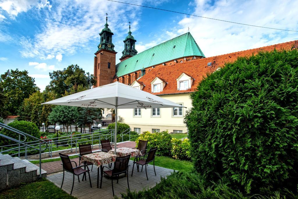 Hotel Adalbertus Gniezno Exterior foto